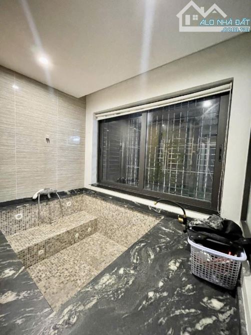 Bán nhà Ngô Gia Tự- Đức Giang- Long Biên. DT 55m2, Nhà 4 tầng, ô tô đổ cửa, giá bán 8.5 tỷ - 1