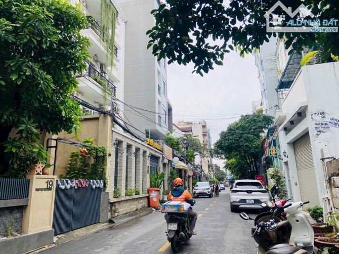 BÁN ĐẤT GÓC 2 MẶT TIỀN NGUYỄN BÁ HUÂN & THÁI LY 14x14 - 1