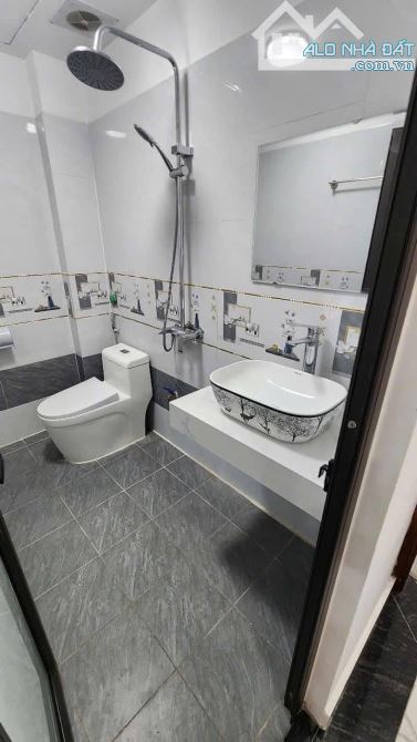 Bán nhà riêng tại Đường Xa La, 5,x tỷ, 35m2, 4PN, 4WC, chính chủ, giá tốt, Hà Đông, Hà Nội - 1