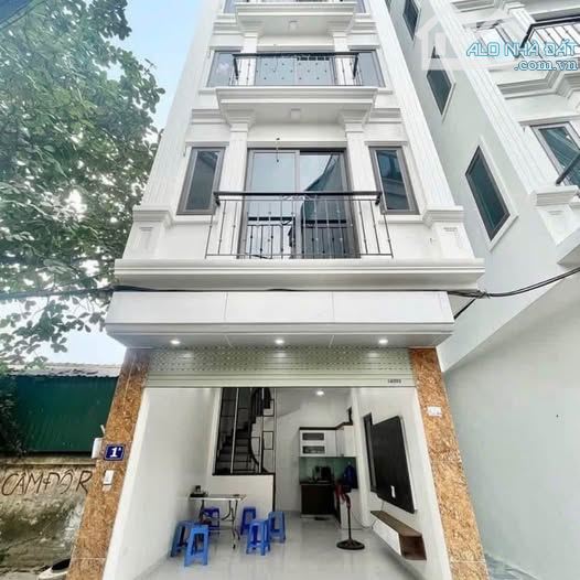 Nhà Đẹp Trần Cung - Ô Tô 7 chỗ đỗ cửa, vào nhà - 81m² - 7 Tầng - 18.1 Tỷ - Kinh Doanh Tốt - 1