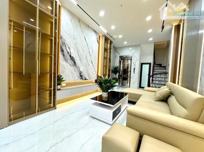 Cần bán gấp nhà HXH CẦU DIỄN,Từ Liêm,DT40m2X4.5MTHiếm , VỊ TRÍ ĐẸP., Chỉ 6 tỷ hơn - 2