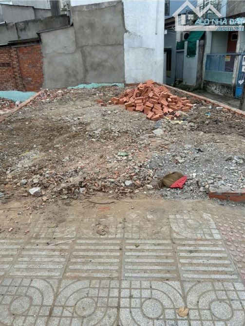 Duy nhất 1 lô mặt tiền P.Tân Mai. Kinh doanh sầm uất ngang 6m Giá chỉ 4ty2 - 2