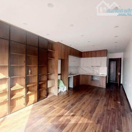 Nhà Đẹp Trần Cung - Ô Tô  - 75m² - 7 Tầng - 17.5 Tỷ - Kinh Doanh Tốt - 2