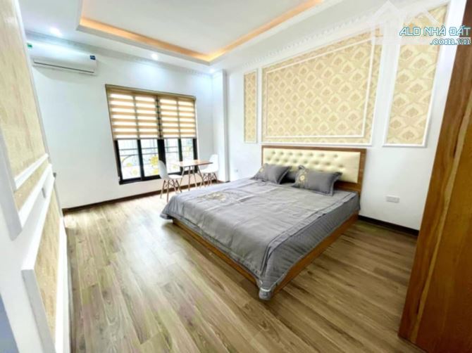 Bán CCMN 50 m2, 7 tầng thang máy, Thụy Khuê, Tây Hồ, cách phố 30m, view hồ tây - 2