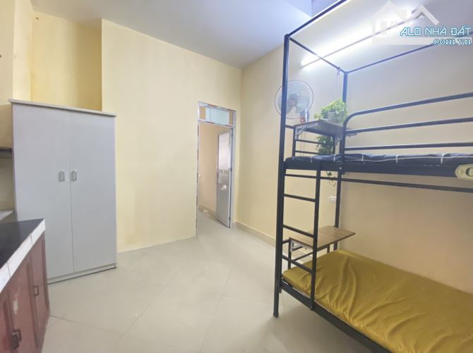 Cho thuê phòng ngõ 324 Trịnh Văn Bô Khép Kín giá chỉ 2.4 triệu điều hòa nóng lạnh ở luôn - 3