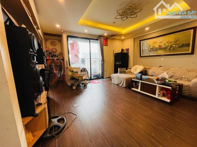 Chung cư mandarin garnden 99 Tân Mai 68m² Lô Góc Giá 5Ty3 - 3