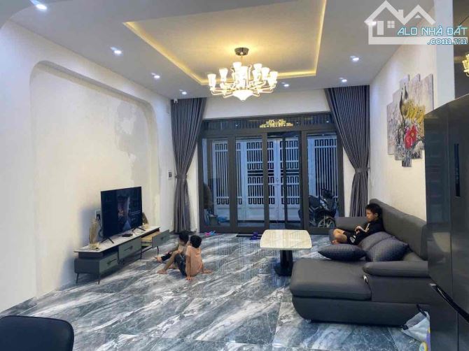 SIÊU VIP 💥💥💥 BÁN GẤP NHÀ 2 TẦNG MẶT TIỀN ĐINH NHẬT THẬN, SƠN TRÀ, S120m2, GIÁ 7,5 TỶ - 3