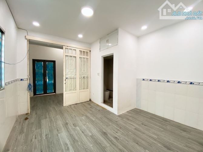 🏡 BÁN NHÀ 2 TẦNG 65M2 ĐỐI DIỆN VẠN PHÚC CITY – XE HƠI TỚI CỬA - GIÁ 4.9 TỶ CÒN TL 🔥 - 4