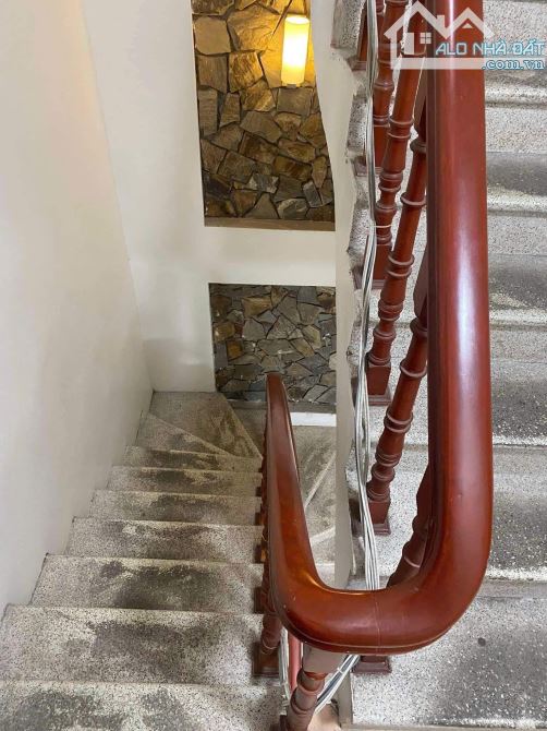 🔥CHỈ 18.5 TỶ🔥 CÓ NHÀ PHỐ TRUNG KÍNH - 40M², 6T, MT 3.8M - MẶT PHỐ, VỈA HÈ, KINH DOANH - 4