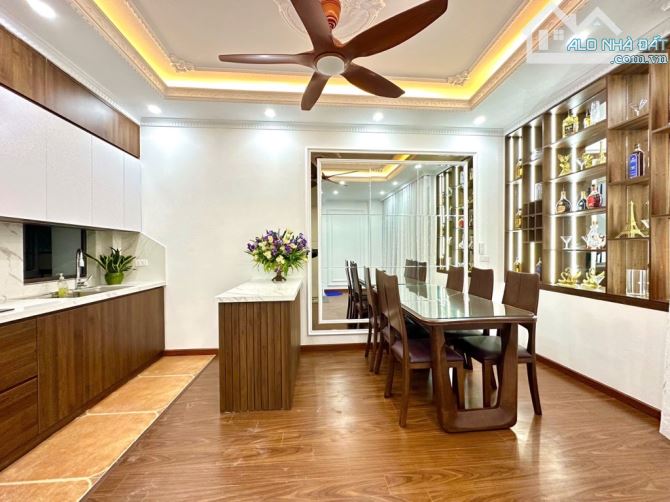 🏡Nhà ngõ 68 Cầu Giấy 38m2 nhỉnh 7 tỷ - 💥SIÊU PHẨM 6T CẦU GIẤY, CHỦ TẶNG NỘI THẤT - Ô TÔ - 4