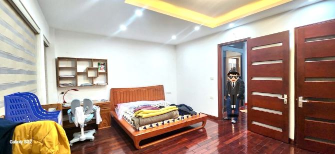 Lô góc Trung Kính, phân lô ô tô tránh, sát phố, 6T thang máy, gara, dân xây đẹp, 70m2 - 4