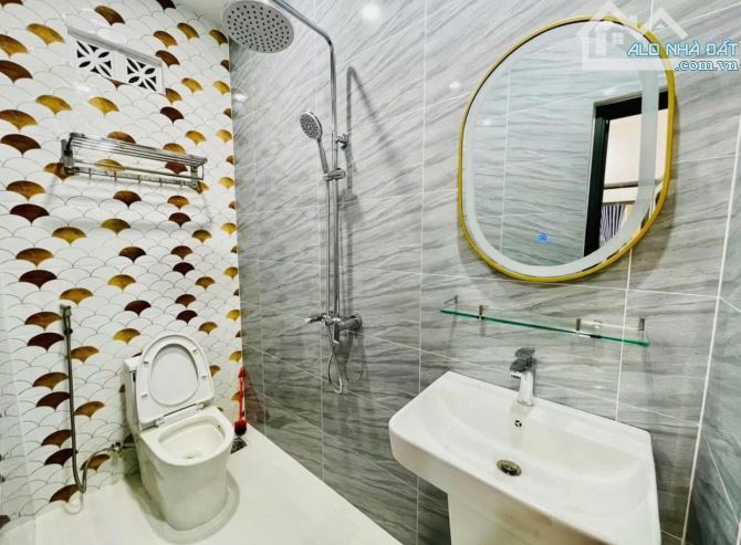 Bán Gấp Căn Nhà Nguyễn Trãi, Quận 5, HXH, 3 Phòng Ngủ, 62m², Giá 2,79 Tỷ Gọi Ngay Kẻo Lỡ - 4