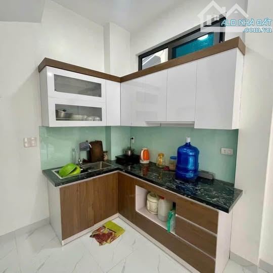 Nhà Đẹp Trần Cung - Ô Tô 7 chỗ đỗ cửa, vào nhà - 81m² - 7 Tầng - 18.1 Tỷ - Kinh Doanh Tốt - 4