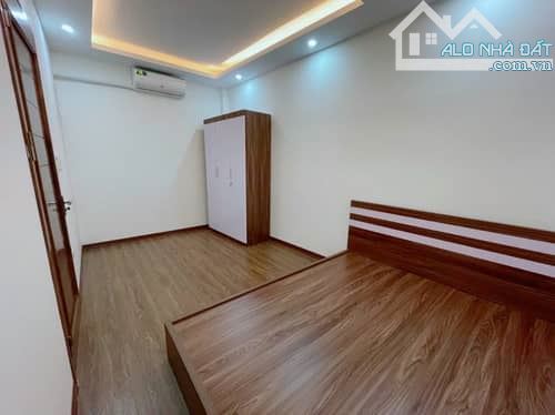 NHÀ ĐẸP - KINH DOANH DÒNG TIỀN + Ngõ Hoàng Mai - 43m² - MT 5m - 9.5 tỷ - 4