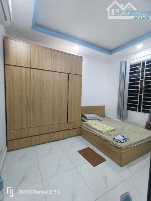 Nhà 1 trệt, 2 lầu, đường Gò Cát, Phường Phú Hữu Q9 giá 5 tỷ - 6