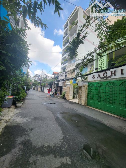 Cơ hội sở hữu biệt thự quận 3 với DT 9x18, 3 tầng, giá chỉ hơn 38 tỷ - 1