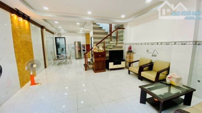 ÂU DƯƠNG LÂN, P3 Q8 - HẺM 4M THOÁNG, 74M2 (6X13,8M) - GẦN CẦU CHỮ Y - CHỈ 7 TỶ NHỈNH
