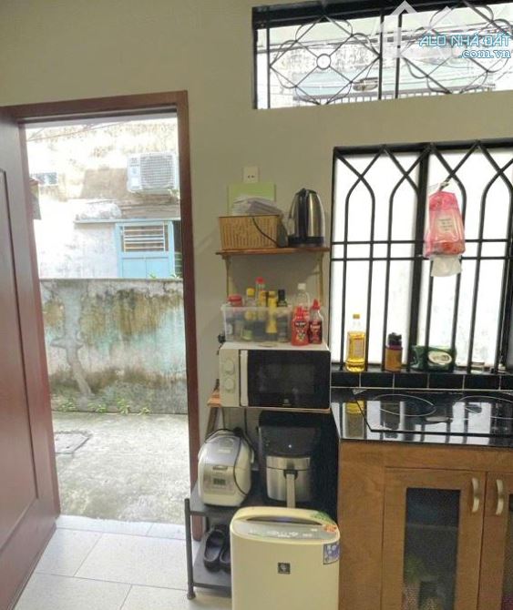 Nhà cấp 4 ba gác đỗ, ngõ siêu rộng 315 Trần Đại Nghĩa 33m2 giá 11 tỷ