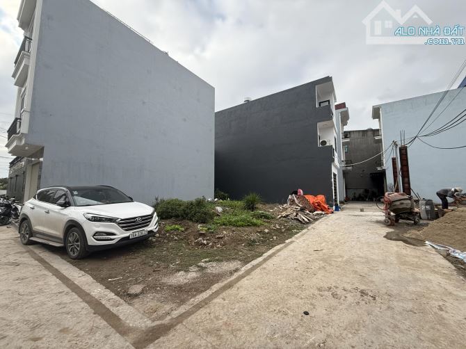 Ms Linh-Bán lô đất ngay trung tâm tổ 6 thị trấn An Dương đường ô tô giá chỉ hơn 1 tỷ