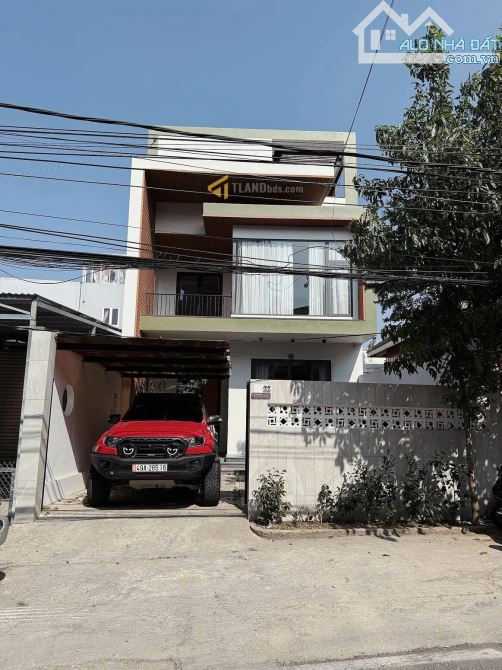 Bán Villa Mặt Tiền Thi Sách - P6 - (DT 179m2 Nhà Mới) - Vị Trí Trung Tâm - Đầy Đủ Tiện Ích
