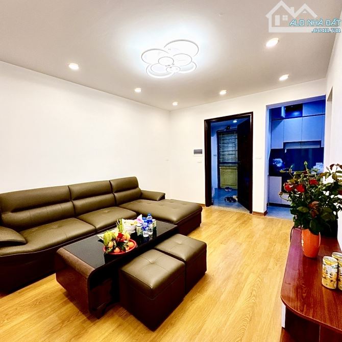 Bán nhà tập thể phố trường chinh tt đống đa fun nội thất tiện ích bạt ngàn không thiếu gì