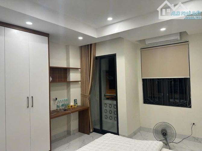 Bán nhà Phương Canh 60m2 6T thang máy 10 phòng ô tô đỗ cửa 12,5 tỷ