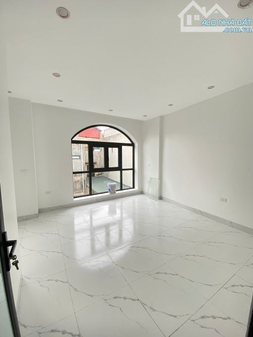 BÁN NHÀ 4 TẦNG – 43M² – GẦN Ô TÔ – BIÊN GIANG, HÀ ĐÔNG