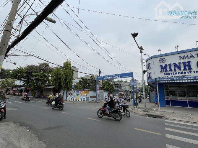 Bán nhanh lô góc KDC VIP Linh Xuân, TP.Thủ Đức, DT 134m2 (12,3 x 13) giá 6,5 tỷ