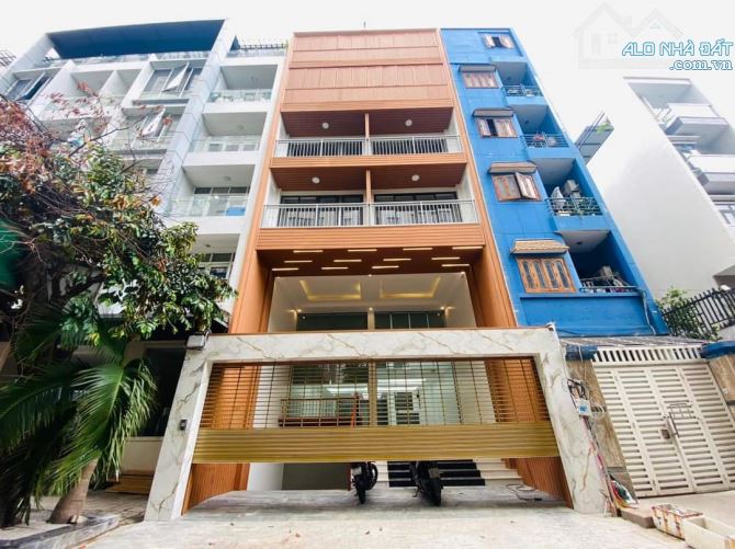 Bán nhà Mặt tiền VIP Ngay Nguyễn Đình Chiểu Q3 Hầm 8 Tầng - DT: 9x29m - Giá 72 Tỷ