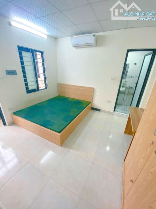 Bán toà CHDV 8 tầng, 14 phòng khép kín tại phố Chùa Bộc, Đống Đa, 47m2 chỉ 11 tỷ