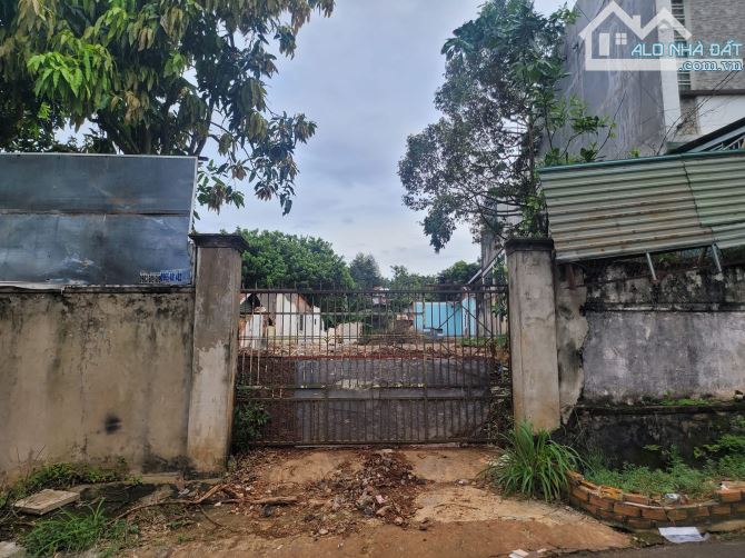 LÔ ĐẤT ĐẸP 10,4×38 NGAY ĐẦU ĐƯỜNG LƯƠNG THẾ VINH GIÁ 8.9 TỶ