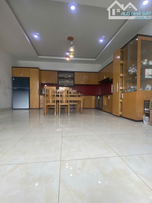 Quận 6, MT nội bộ CX Phú Lâm D, Ra Nguyễn Văn Luông, Nhà 4tầng 100m2.