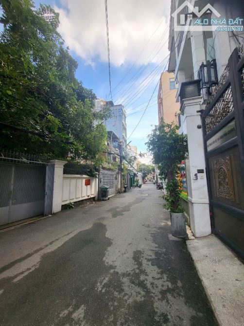 Cơ hội sở hữu biệt thự quận 3 với DT 9x18, 3 tầng, giá chỉ hơn 38 tỷ - 2