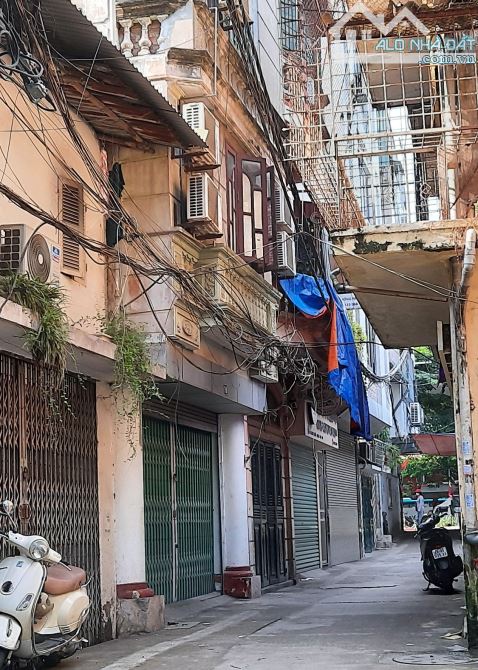 Bán nhà bagac đỗ, gần ô tô tránh ngõ Thống Nhất phố Đại La 49m2 x 3t mt3,9 giá 15,5 tỷ - 1