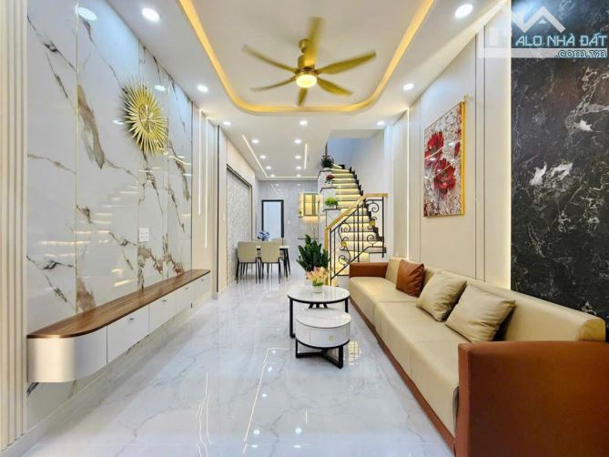 NHÀ 2 TẦNG - 43M² - QUANG TRUNG, P.11, GÒ VẤP - FULL NỘI THẤT CAO CẤP - CHỈ 4.5 TỶ TL - 1