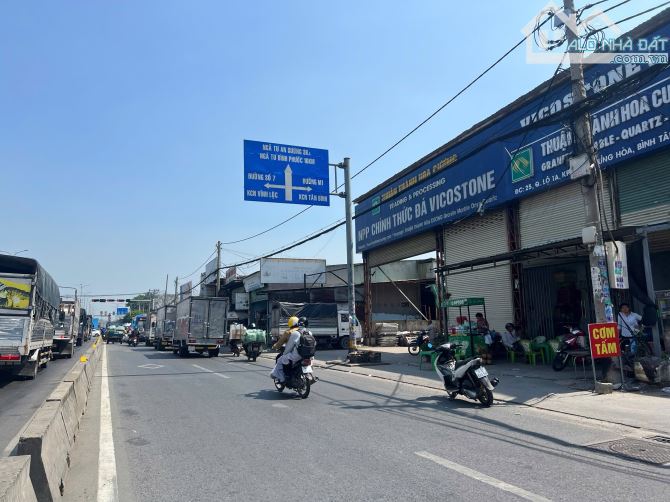 MTKD đường Quốc Lộ 1A gần ngã tư Gò Mây 17m * 95m ( nở hậu 25m ) chỉ 68 tỷ còn bớt - 1