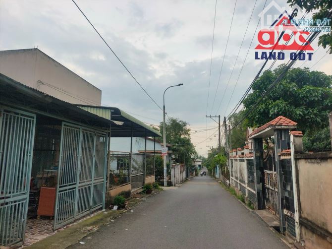 Bán nhà mái Thái Xã Bình Minh, Trảng Bom, Đồng Nai, 1ha, giá 18 tỷ. - 1