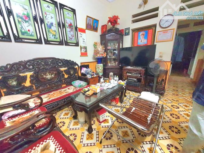 NHÀ DÂN CỰC ĐẸP 2 MẶT NGÕ Ô TÔ VÀO NHÀ PHÙNG KHOANG TRUNG VĂN NAM TỪ LIÊM 65m 13 TỶ - 1