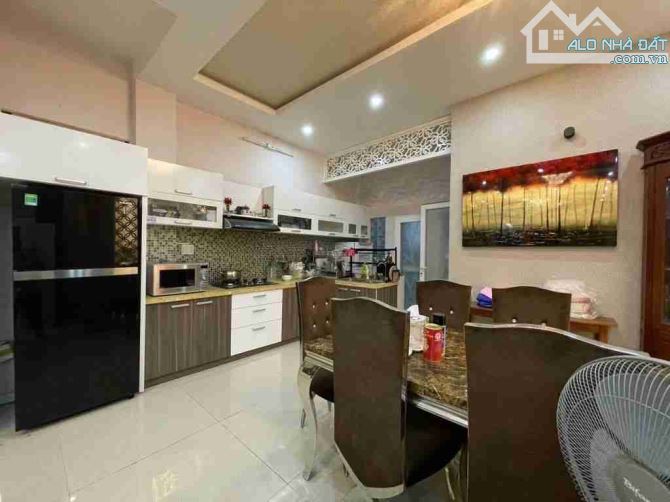 🔥 BÁN NHÀ 4 TẦNG SIÊU ĐẸP – MẶT TIỀN TRỊNH CÔNG SƠN 10.5M – HẢI CHÂU 🔥  🏡 Nhà mới 100% - 1