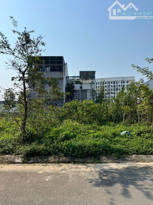 BÁN ĐẤT KẸP MƯƠNG KQH XUÂN PHÚ GIÁ TỐT - 1