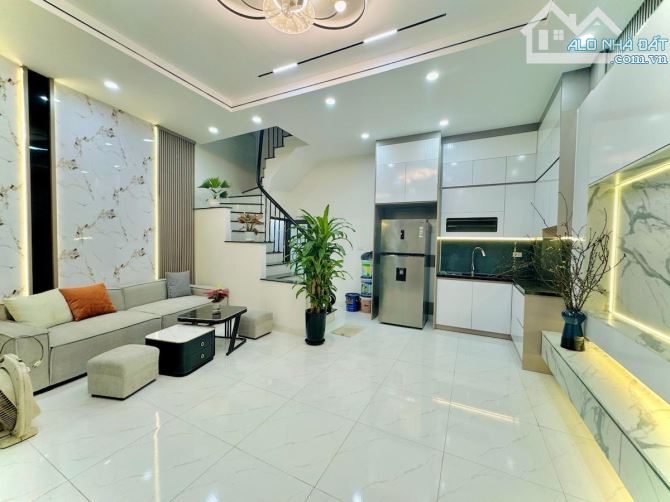 QUẬN HAI BÀ TRƯNG- LÔ GÓC-NGÕ THÔNG KINH DOANH-MẶT TIỀN RỘNG NHỈNH 7 TỶ - 1