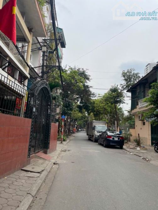 bán nhà cấp 4, mặt ngõ thông, 2 Ô TÔ tránh, TRƯƠNG ĐỊNH-TÂN MAI, 140m, mặt tiền 6m, nhỉnh - 1