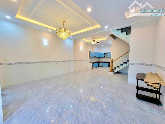 Bán nhà phố Châu Âu sát chợ An Bình - Tam Phước ,gara để 2 xe 7 chỗ ,DT nhà lớn 163m2 - 1