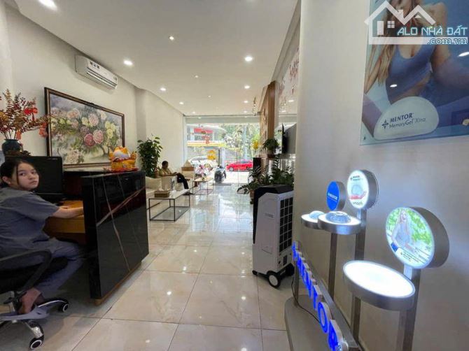 BÁN NHÀ MẶT TIỀN ĐƯỜNG NGUYỄN ĐÌNH CHIỂU,QUẬN 1,DÒNG TIỀN 60 TRIỆU/THÁNG - 1