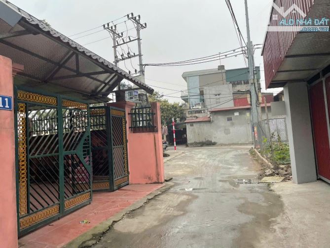Bán đất Kiêu Kỵ - Hai mặt tiền – Ô tô đỗ cổng – 100m2 – Giá 5.1 tỷ - 1
