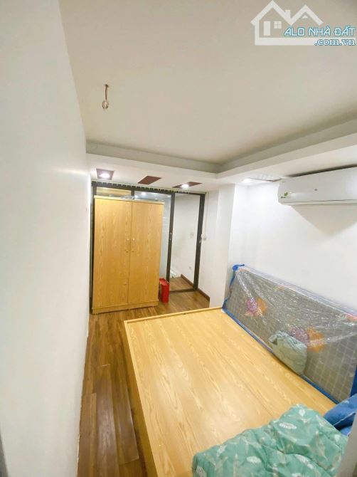 Bán toà CHDV 8 tầng, 14 phòng khép kín tại phố Chùa Bộc, Đống Đa, 47m2 chỉ 11 tỷ - 1