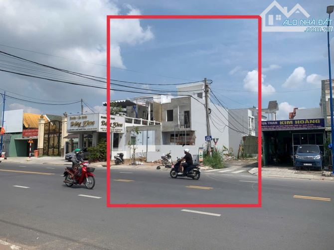 Bán 166m2 gốc mặt tiền Hoàng Quốc Việt ( An Bình - NK - TPCT) - 1