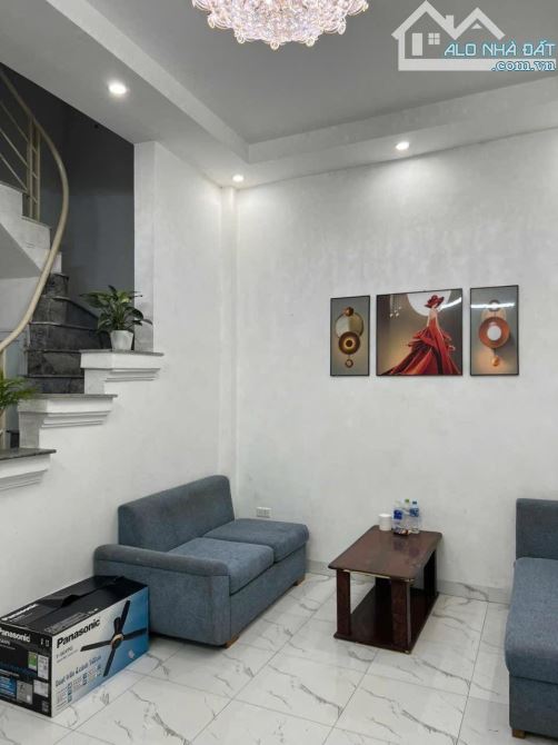 cho thuê nhà nguyên căn phố Bạch Mai dt 43m - 1