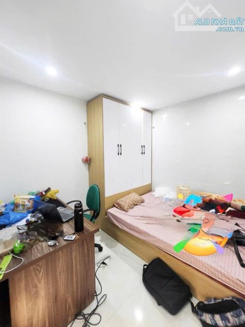 Cần bán căn nhà tập thể Trần Quốc Hoàn, tầng 1, nhỉnh 4 tỷ, trung tâm Quận Cầu giấy - 1