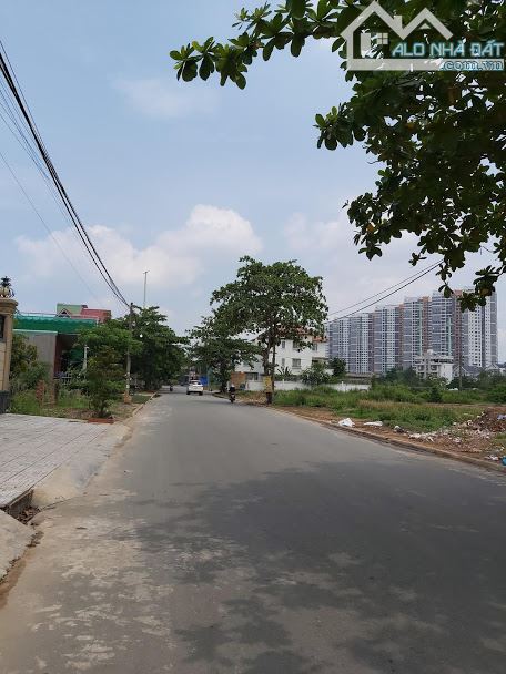 Bán đất biệt thự Tuổi Trẻ đường Lê Hữu Kiều Quận 2 cũ gần chợ (404m2) 120 tr/m2 - 2